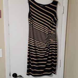 Sleeveless dress